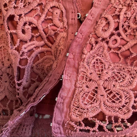 L.A. Hearts Short Cami Crochet Lace Mauve Size S - Picture 4 of 5
